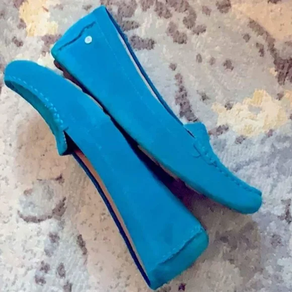 UGG blue sued flat shoes, Size 8 - Picture 3 of 5